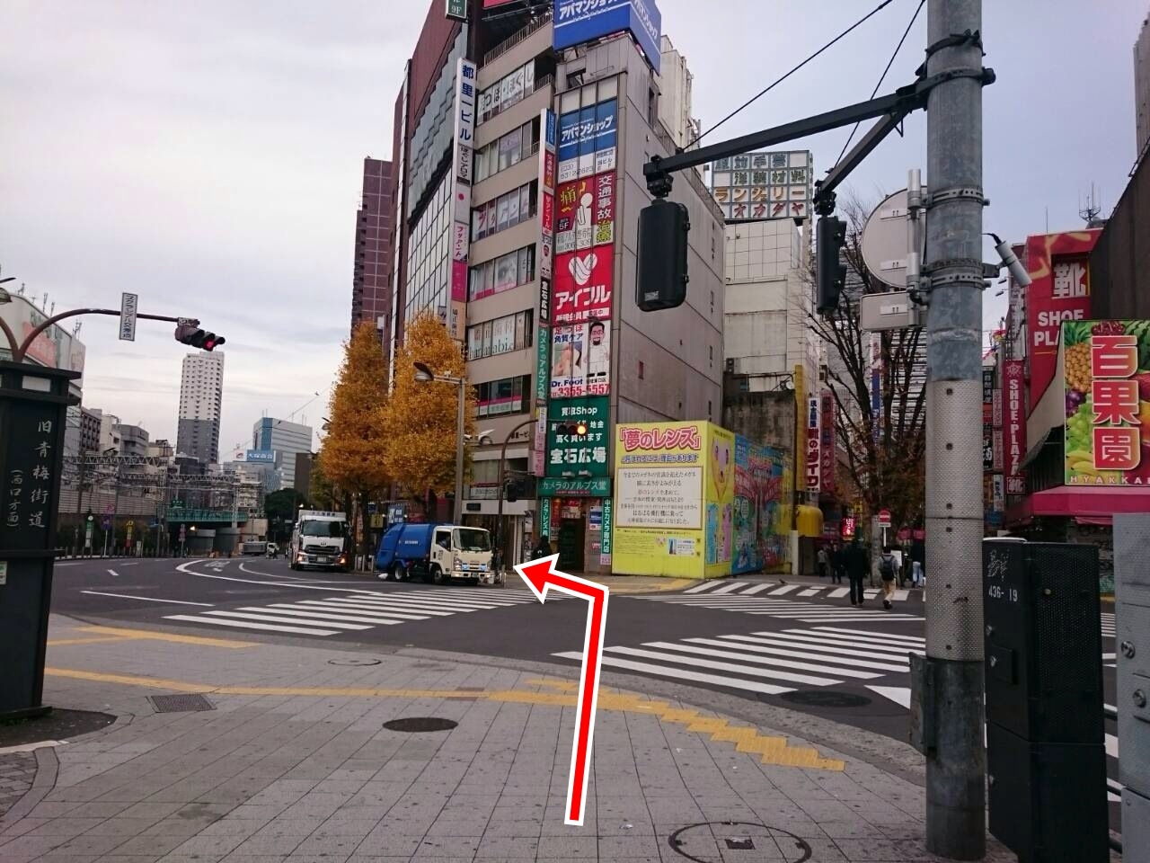 店舗までの道のり3