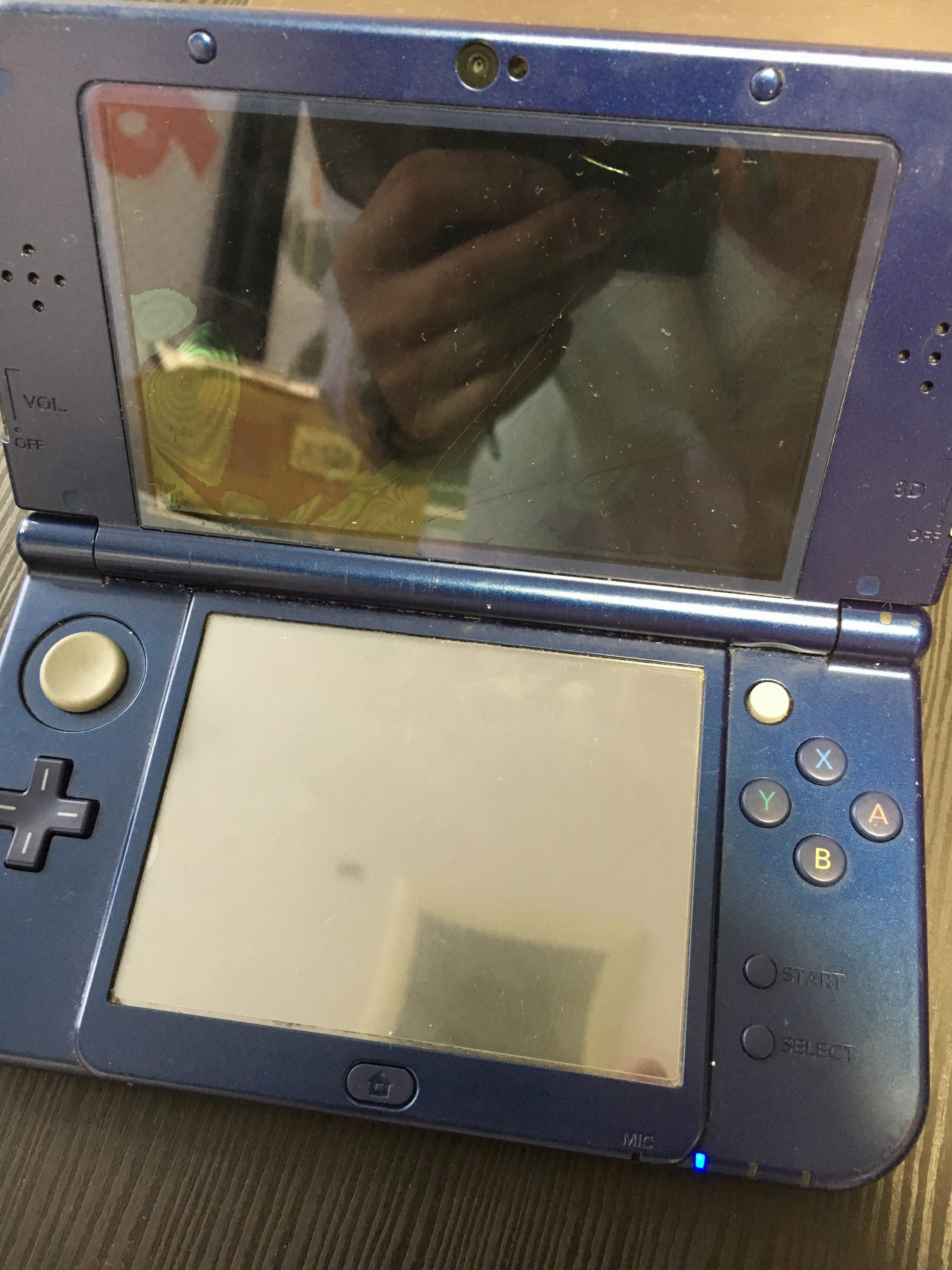 3ds Llの電源の青いランプはつくけど上画面も下画面もつかない Nintendo3ds Switch Psp 修理のゲームホスピタル Nintendo3ds ニンテンドーds Psp Switch 修理