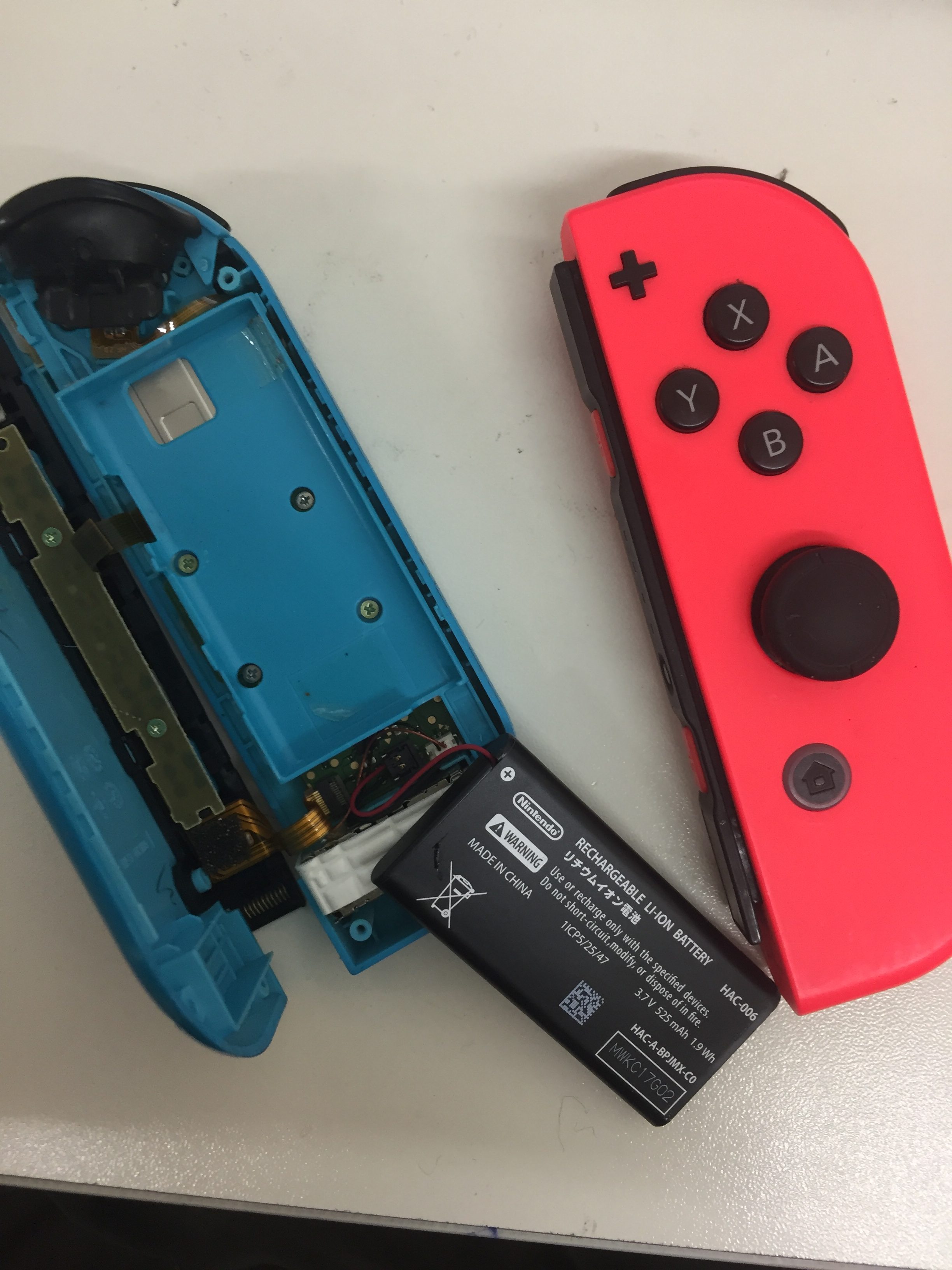 任天堂switchジョイコンの買い換えよりも 修理の方が安い Switch Nintendo3ds Psp 修理のゲームホスピタル Switch Nintendo3ds ニンテンドーds Psp 修理