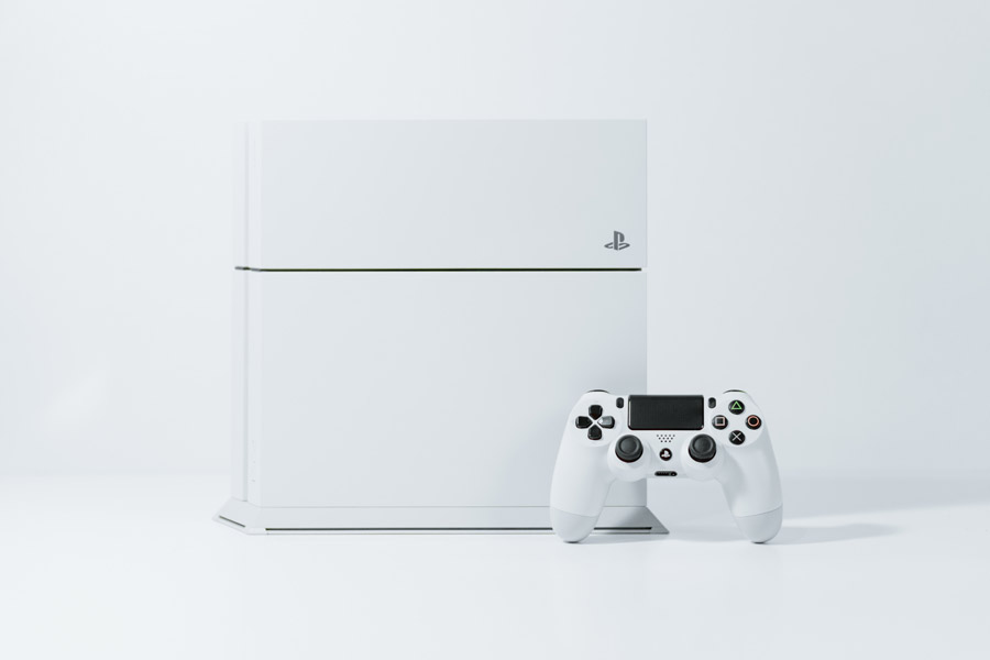 PS4本体 ディスクを吸い込みません！ - スラックス