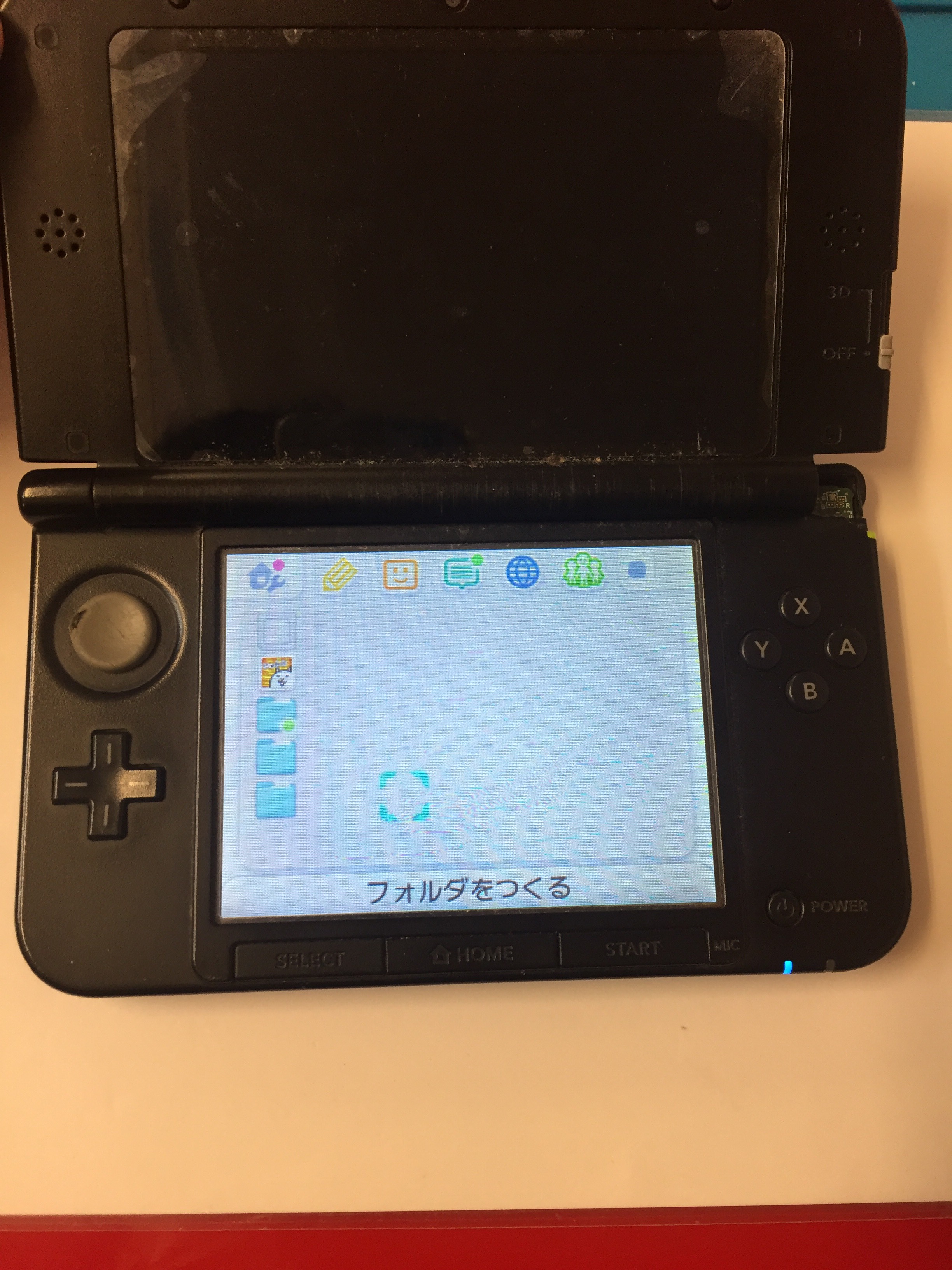 3DS LL】上画面が映らない…フレームも割れてしまった…。全部修理いたします！！ | Switch・Nintendo3DS ・ PSP  修理のゲームホスピタル |Switch Nintendo3DS(ニンテンドーDS) PSP 修理