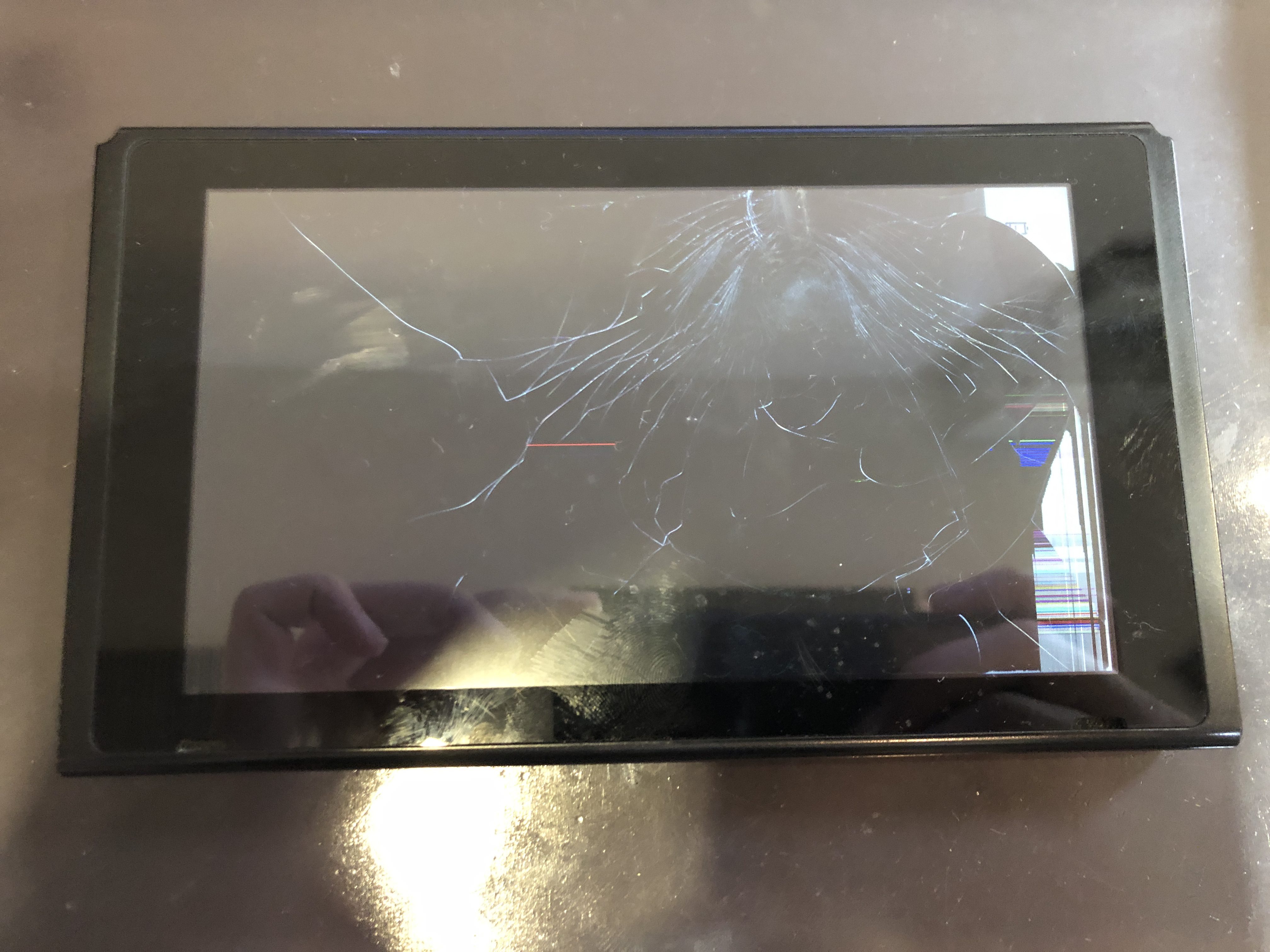 画面が割れてしまい液晶漏れとなったニンテンドースイッチの修理を承りました Nintendo3ds Switch Psp 修理のゲームホスピタル Nintendo3ds ニンテンドーds Psp 修理