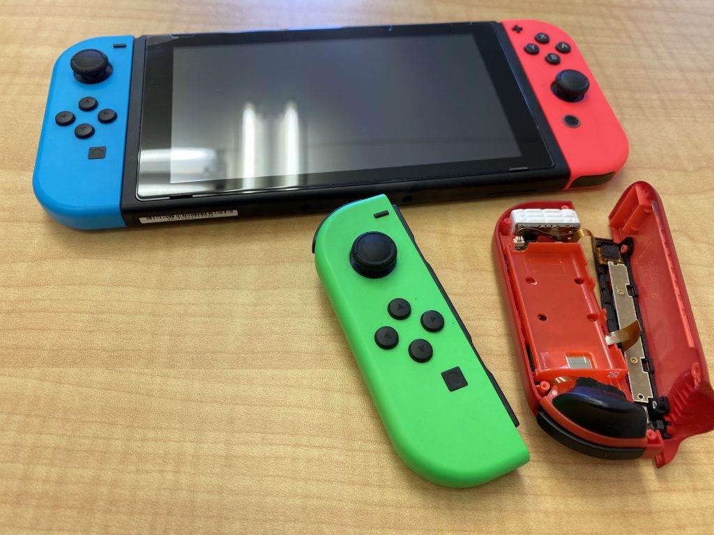 Nintendo Switch Joy-Con アナログスティック交換修理