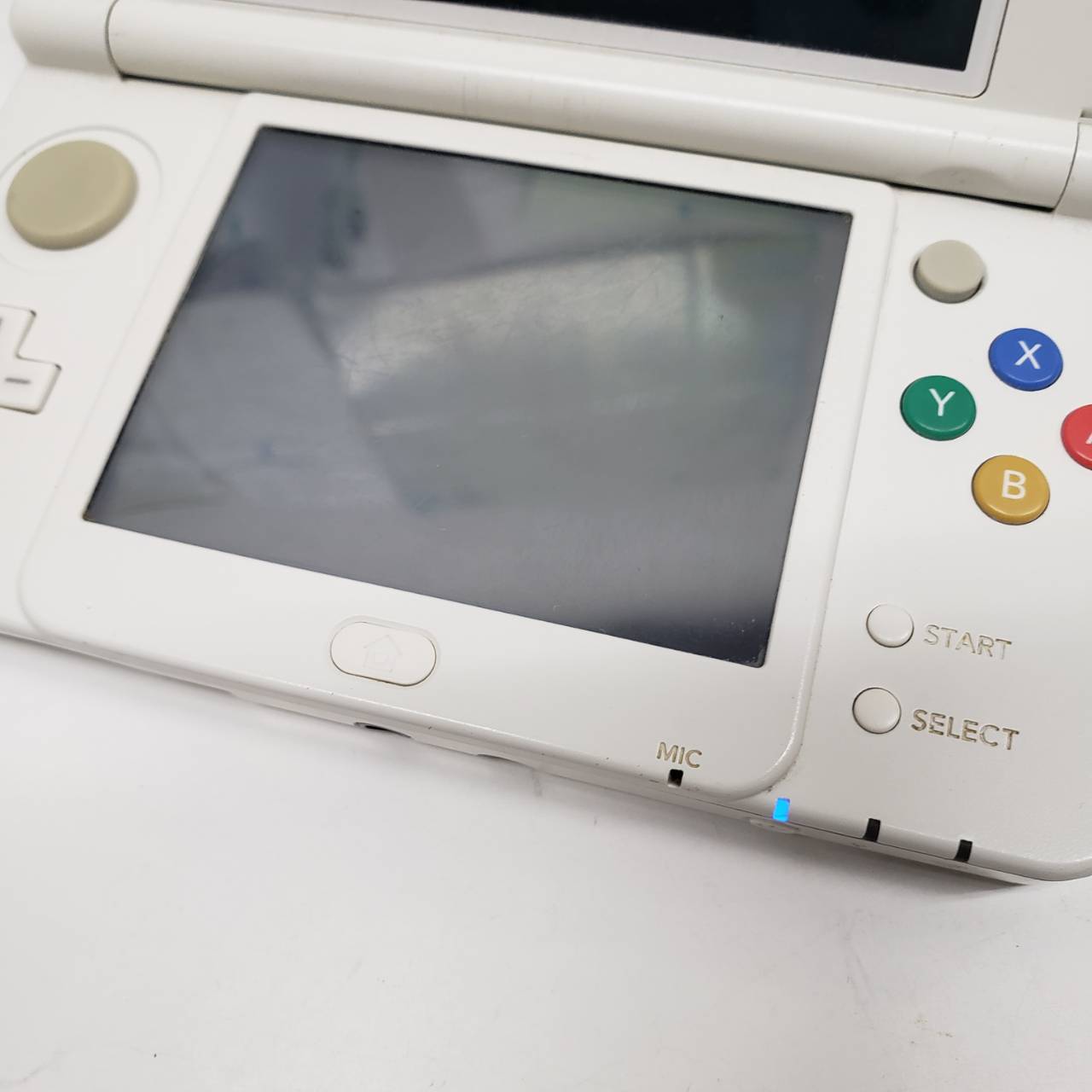 青いランプが光っているのに起動しない New ニンテンドー 3dsの調査を行い無事に起動できるようになりました Nintendo3ds Switch Psp 修理のゲームホスピタル Nintendo3ds ニンテンドーds Psp Switch 修理