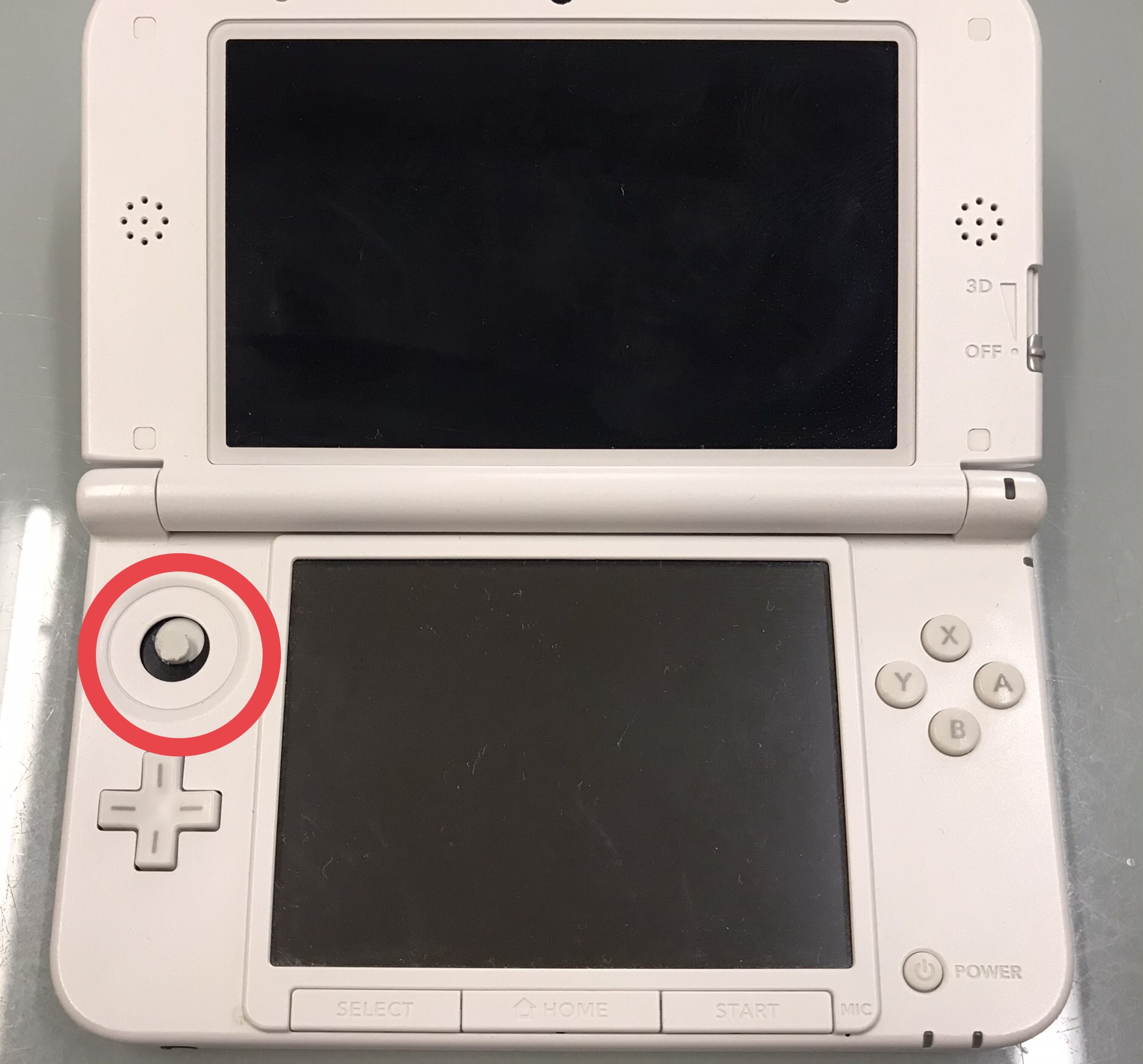 福岡市西区からご来店のお客様 3dsllのスライドパッド修理ご依頼です Nintendo3ds Switch Psp 修理のゲームホスピタル Nintendo3ds ニンテンドーds Psp Switch 修理