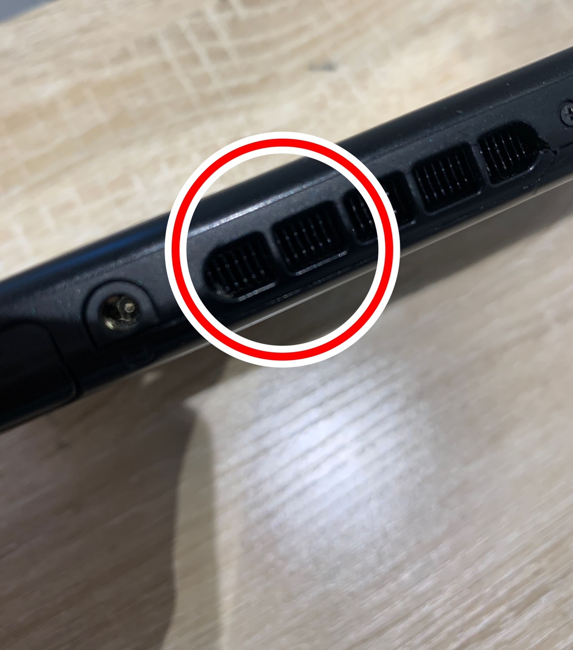 Nintendo Switch 本体のみ　液体漏れ 故障を防げ】プロが教えるSwitchのお手入れと掃除方法