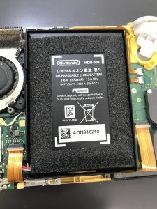 Nintendo Switch Liteバッテリー交換修理