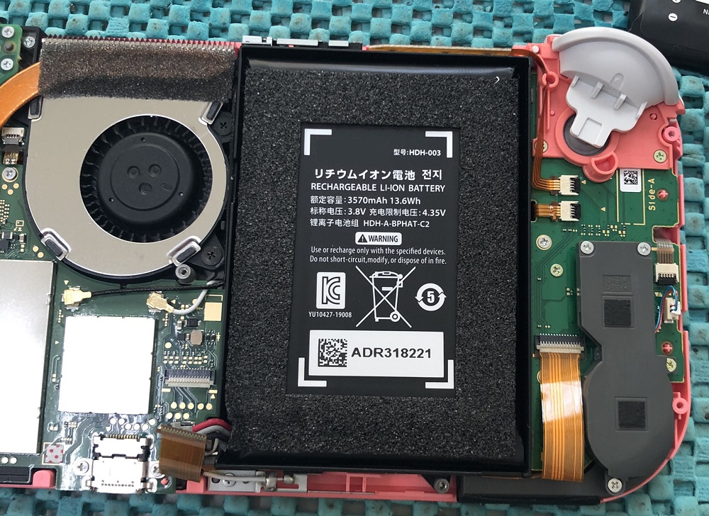 任天堂スイッチライトのバッテリー交換もできちゃう！？ | Switch・Nintendo3DS ・ PSP 修理のゲームホスピタル