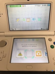 Nintendo3DS 上液晶画面交換修理４