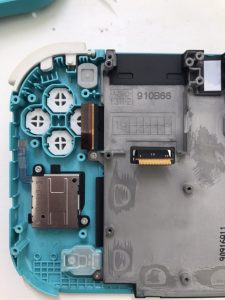 Nintendo Switch Lite液晶画面交換修理２