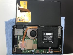 Switch有機EL 液晶画面交換修理