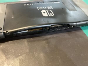 switchバッテリー膨張