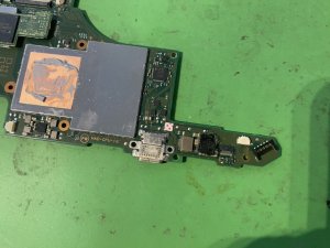 Nintendo Switch　充電口交換